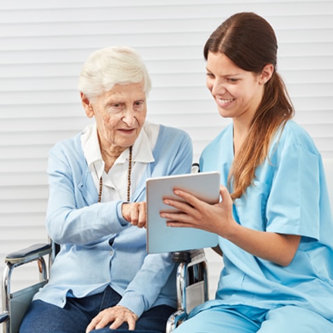 Le rôle des CPAS dans la prise en charge des résidents en maison de repos à Bruxelles : aides financières, services sociaux et accompagnement pour seniors